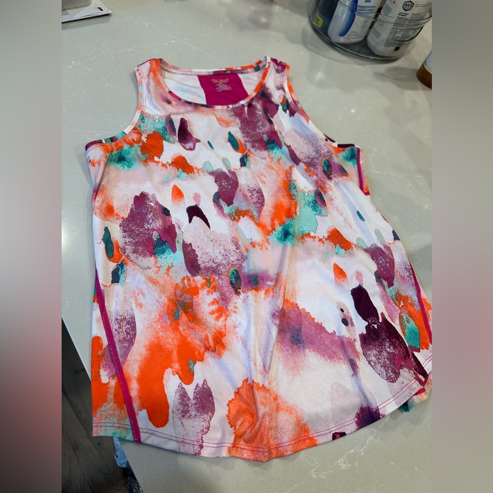 Tek Gear workout tank